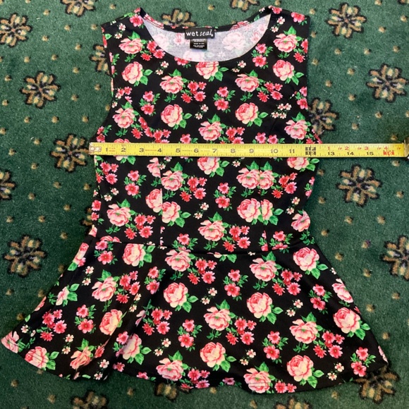 Wet Seal Women Tank Top Peplum Ruffle Size S Black Pink Floral Stretch Colorful - Picture 5 of 10